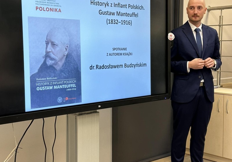 Spotkanie z dr. Radosławem Budzyńskim w gimnazjum w Rezekne